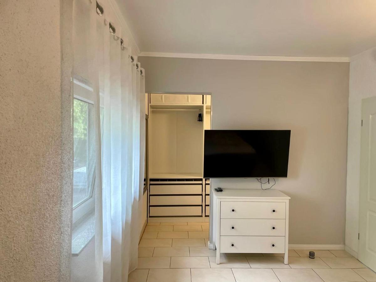 Easystay#4 Home Cinema Ferienwohnung In Kliniknaehe Mit Balkon, Boxspringbett & Netflix 巴特恩豪森 外观 照片